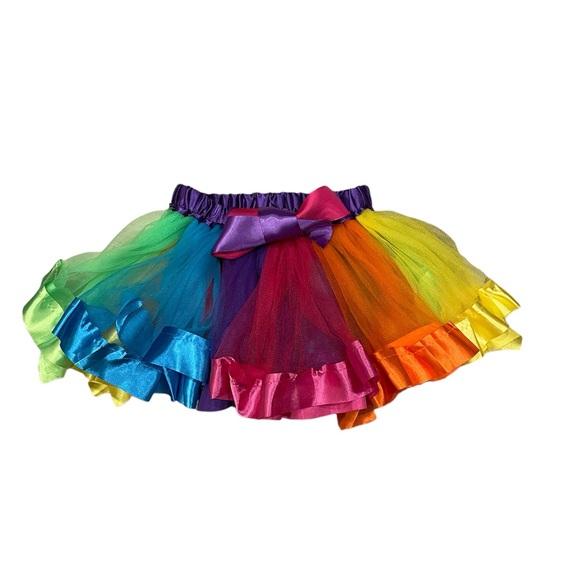Kids play skirts. - Picture 3 of 7